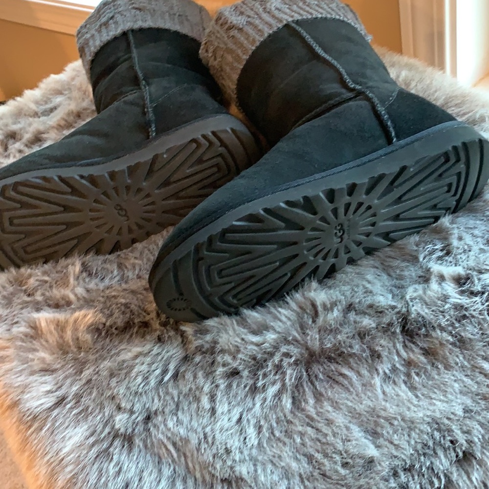 Ugg’s - Picture 7 of 9
